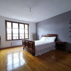Au Bord De La Riviere Apartamento